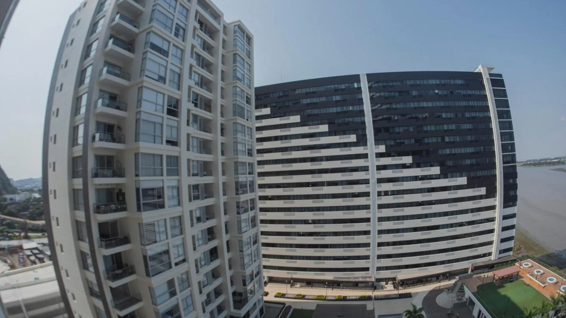 Apartamento Departamento De Lujo Frente Al Rio En Puerto Santa Ana Guayaquil
